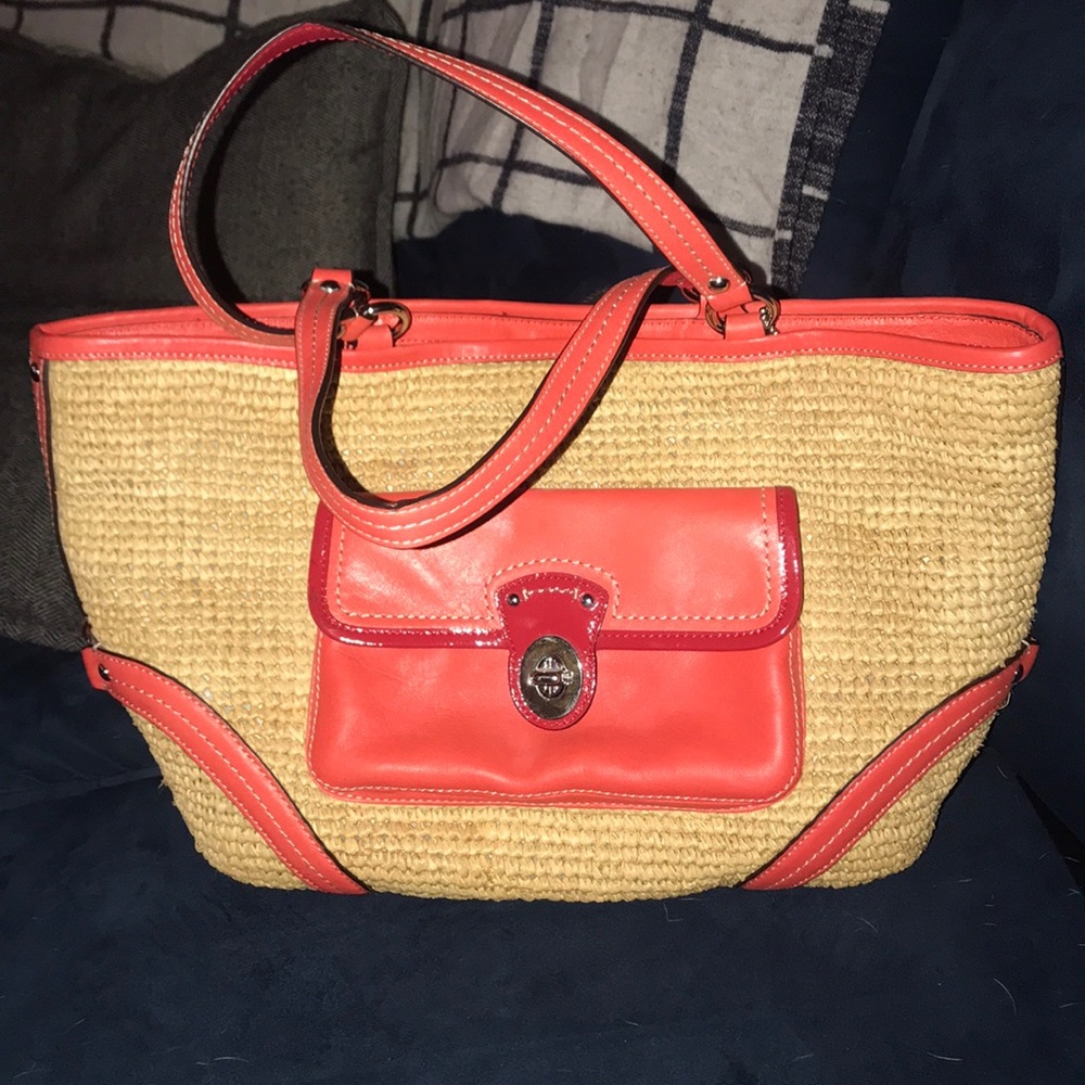 Coach Coral Wicker Purse ☀️🏝💛